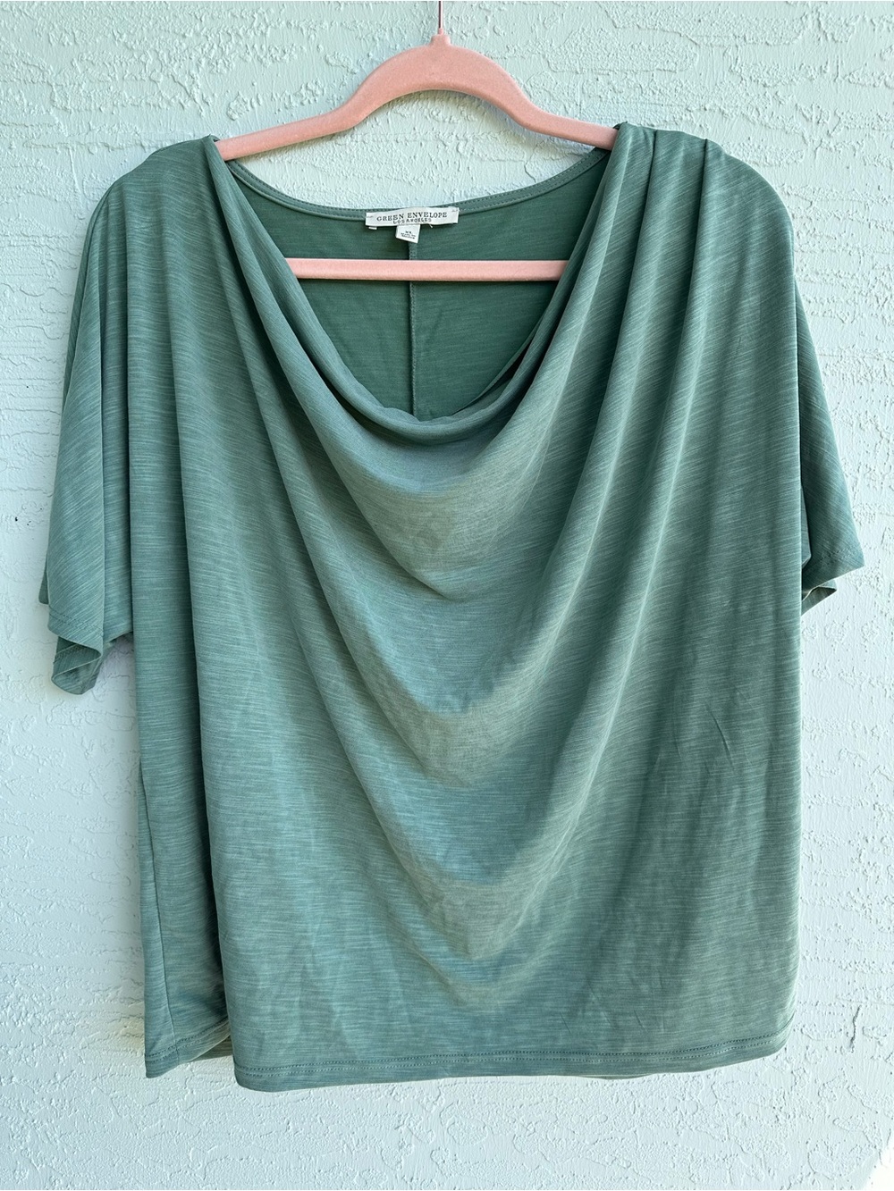 Green Envelope women’s green draped neck shirt size XL